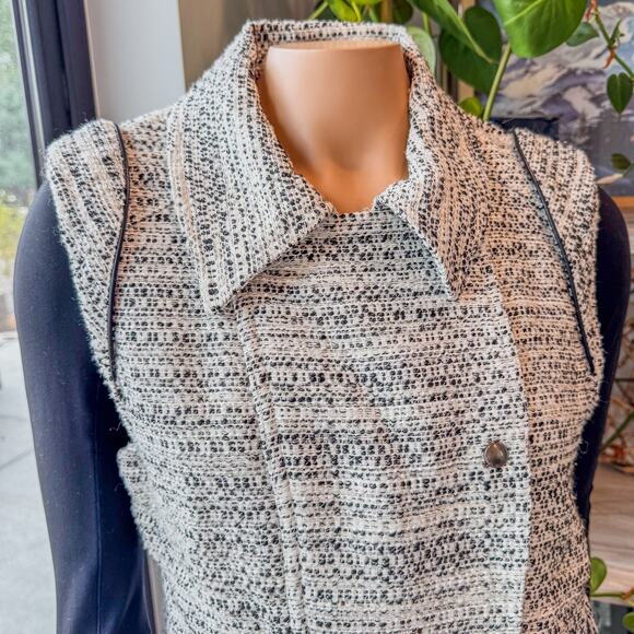 Truth And Pride, Aaron Tweed Vest w/ Black Leather Piping, Women's Medium - Picture 4 of 11